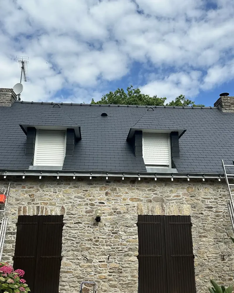 Travaux d'étencheité de la toiture à Nantes par Stal rénovation